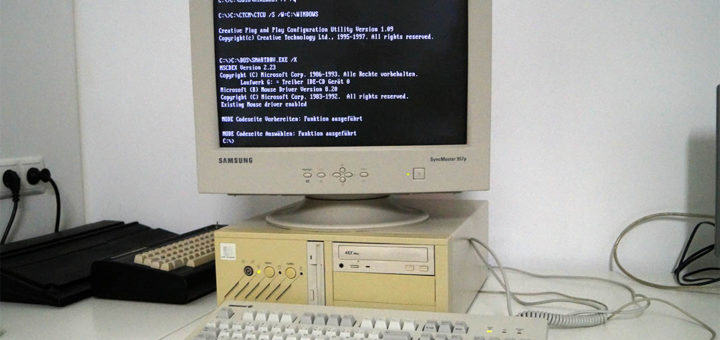DOS PC Monitor
